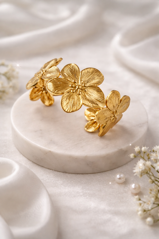Golden Bloom Floral Bracelet – Luxury Anti-Tarnish Statement Cuff